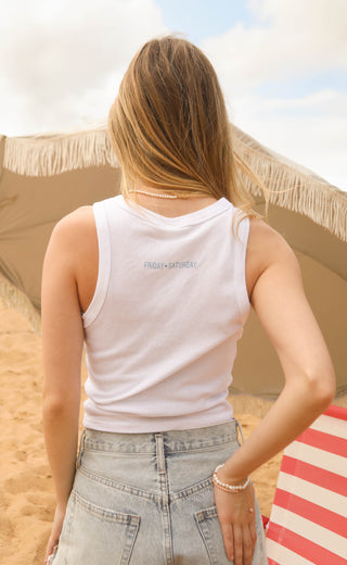 friday + saturday: bon voyage tank