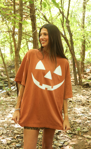 charlie southern: pumpkin oversized tee