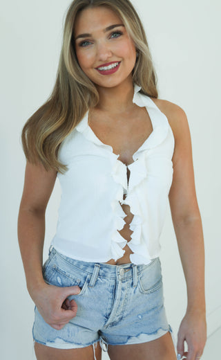 win runs out halter top