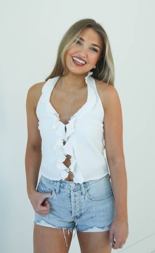 win runs out halter top