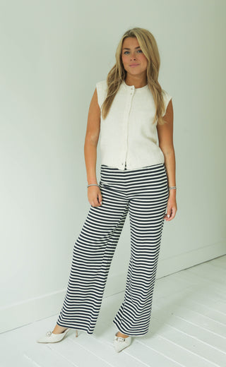 stripe right pants