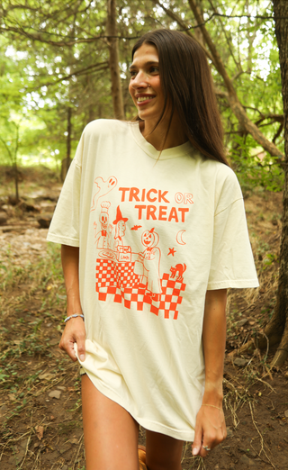 friday + saturday: trick or treat tee
