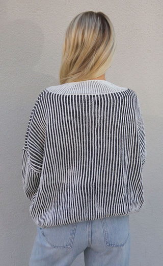 save the day sweater - black