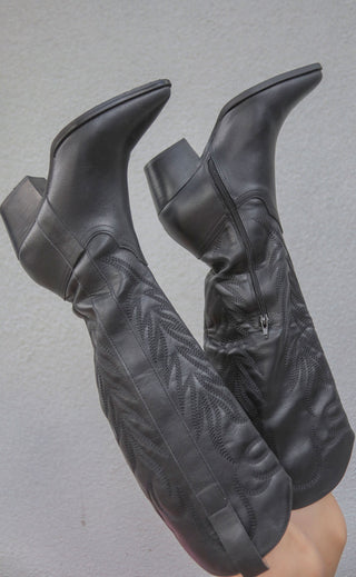 cash cowboy boot - black