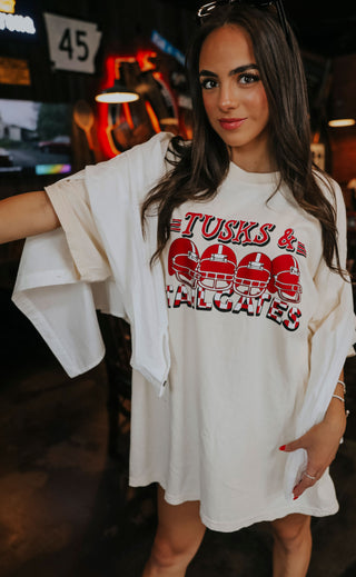 charlie southern: tusks and tailgate t shirt