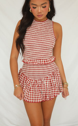 ain't too proud checkered set