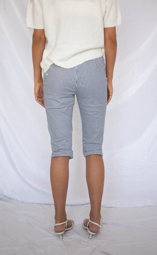 got me missing gingham capris