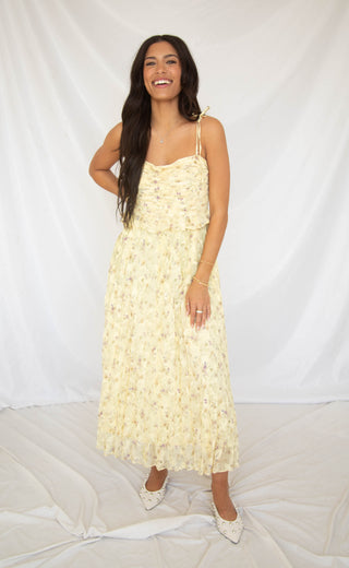 ASTR the Label | Emerys Pleated Floral Midi Dress in Yellow Floral