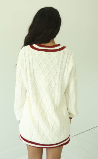 show me your mumu: tailgate sweater dress - cranberry cable knit
