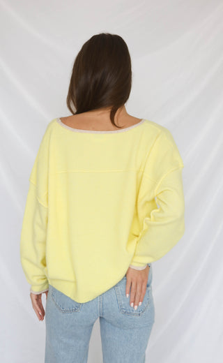 laid back sweater - yellow