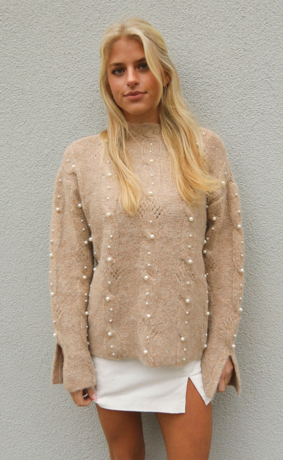 astr: delrin sweater main image 1