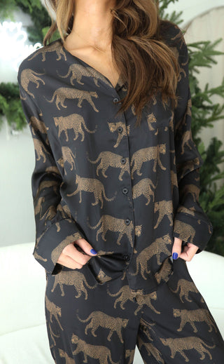 show me your mumu: classic pj set - black catwalk