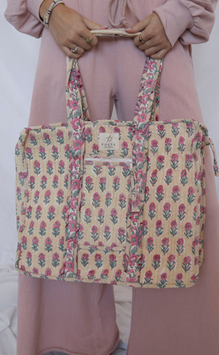 poeta tote