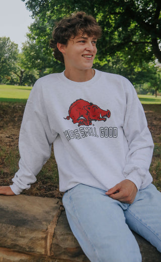 charlie southern: hogs smell good sweatshirt