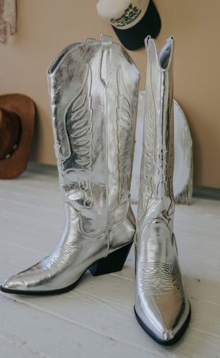 billini: zeke boot - silver