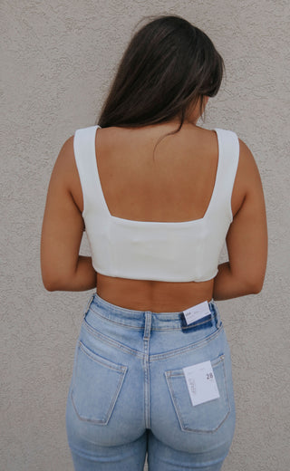 show me your mumu: ansley crop top - white stretch