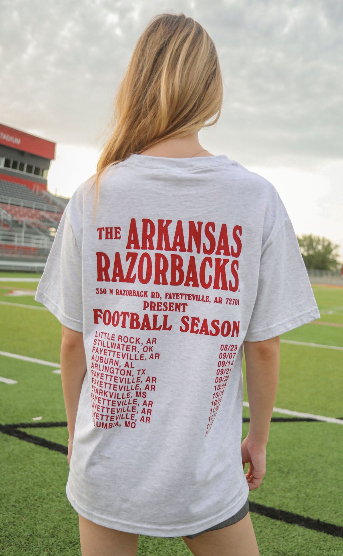 charlie southern: hogs script sweatshirt - grey