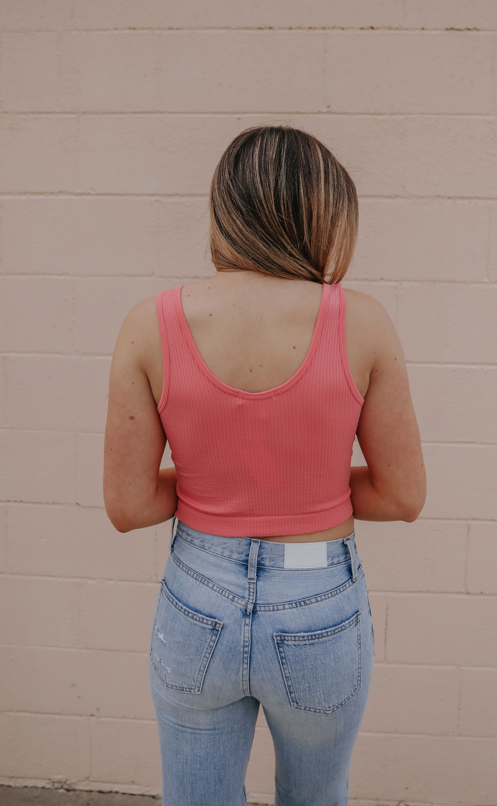 z supply: effortless seamless tank - coral