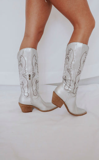 hazel eyes cowboy boots - silver