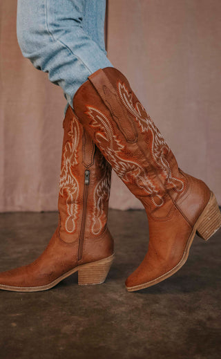 hazel eyes cowboy boots